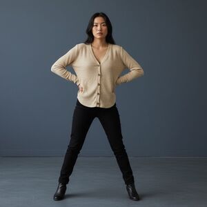 Hippie Rose NWT Medium Oatmeal Long Sleeved Button Up Shirt